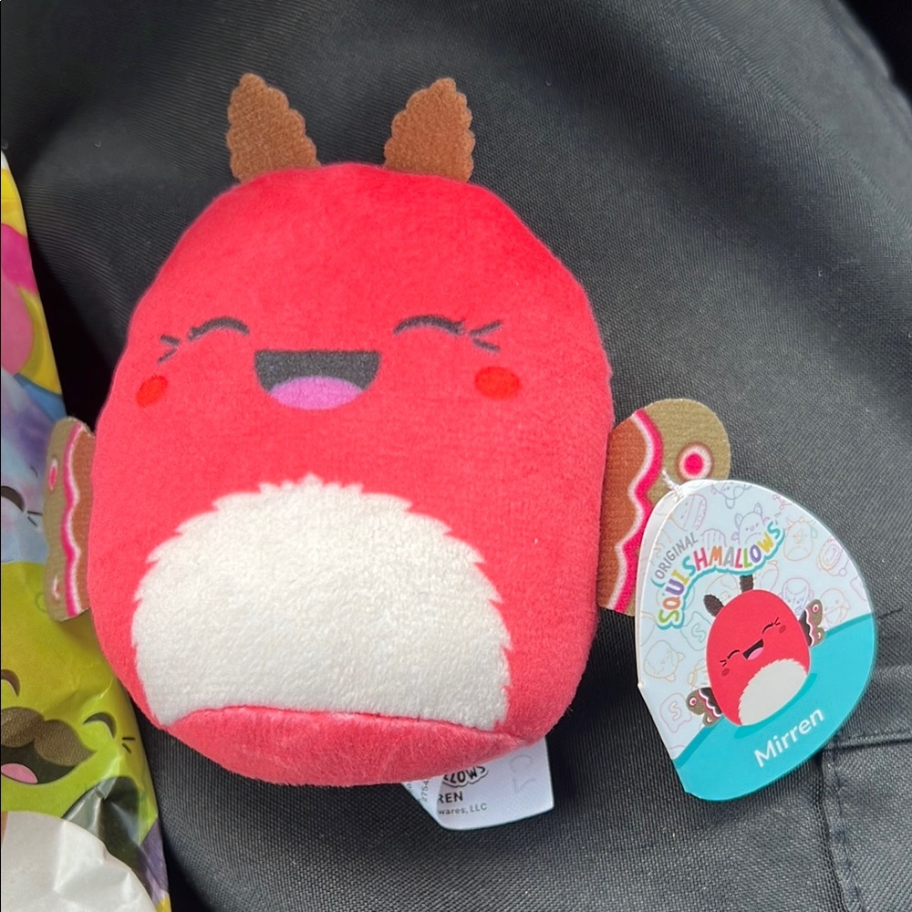 Squishmallows Red and White Stuffed Animal Plush - Picture 1 of 6